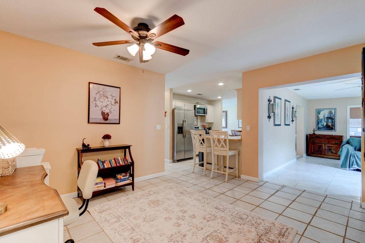 16 LAUREL OAKS CIRCLE, Ormond Beach, FL 32174 16 LAUREL OAKS CIRCLE, Ormond Beach, FL 32174