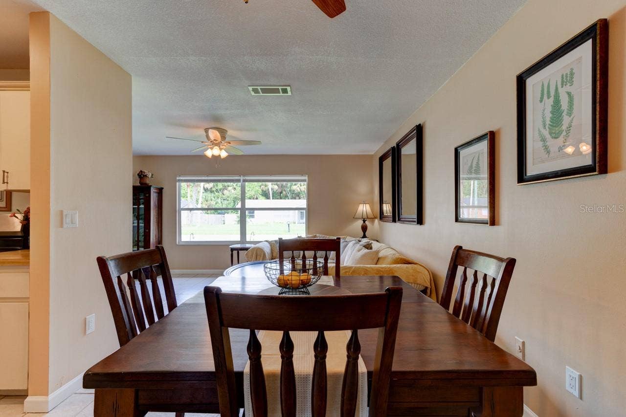 16 LAUREL OAKS CIRCLE, Ormond Beach, FL 32174 16 LAUREL OAKS CIRCLE, Ormond Beach, FL 32174