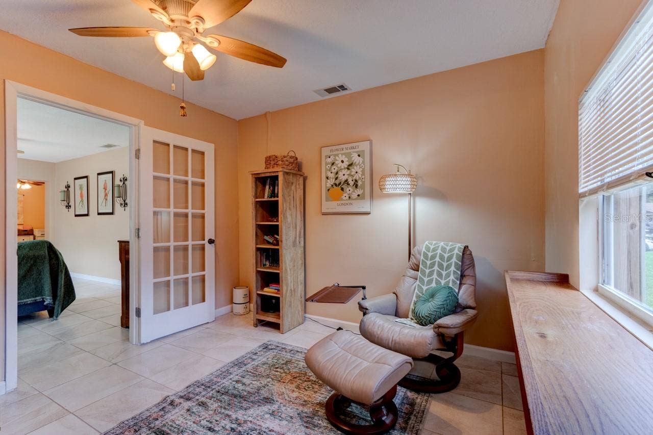 16 LAUREL OAKS CIRCLE, Ormond Beach, FL 32174 16 LAUREL OAKS CIRCLE, Ormond Beach, FL 32174