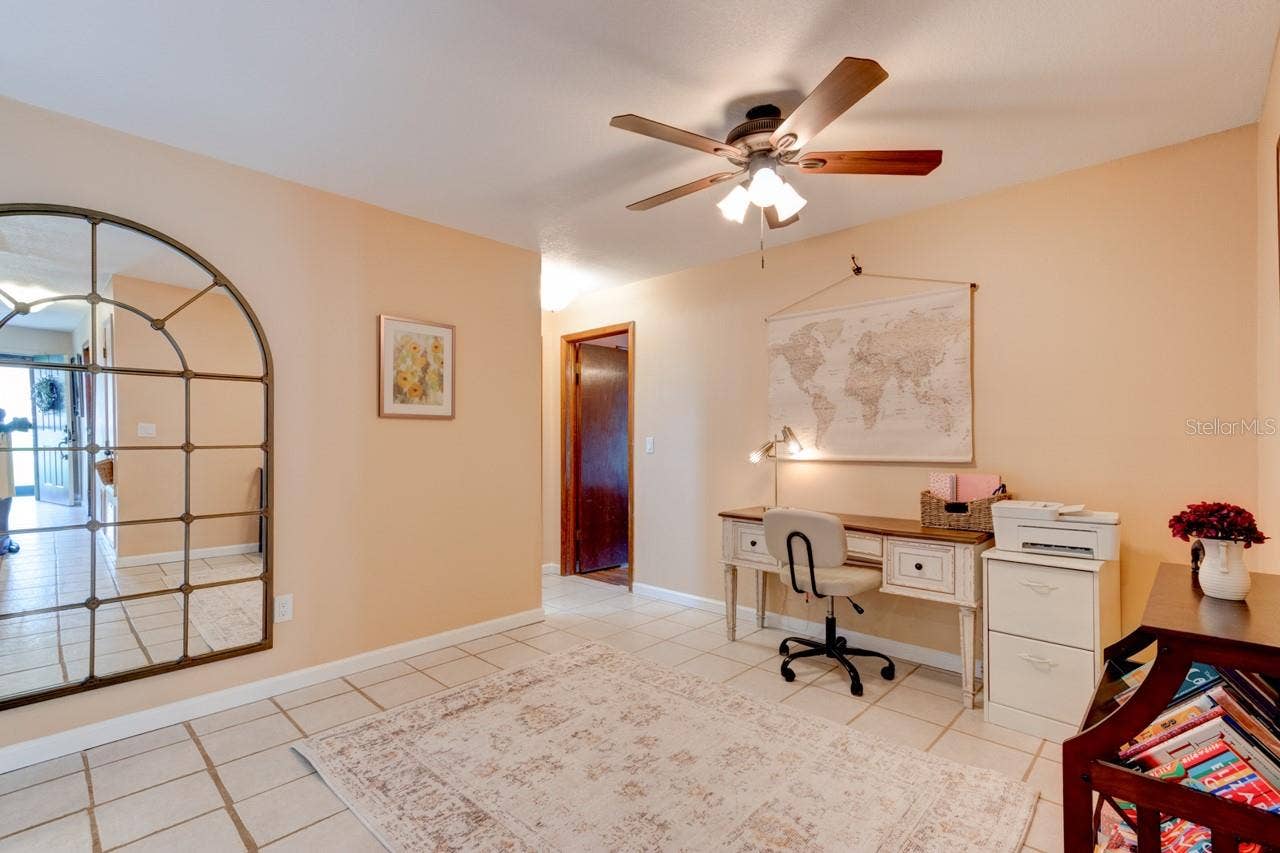 16 LAUREL OAKS CIRCLE, Ormond Beach, FL 32174 16 LAUREL OAKS CIRCLE, Ormond Beach, FL 32174