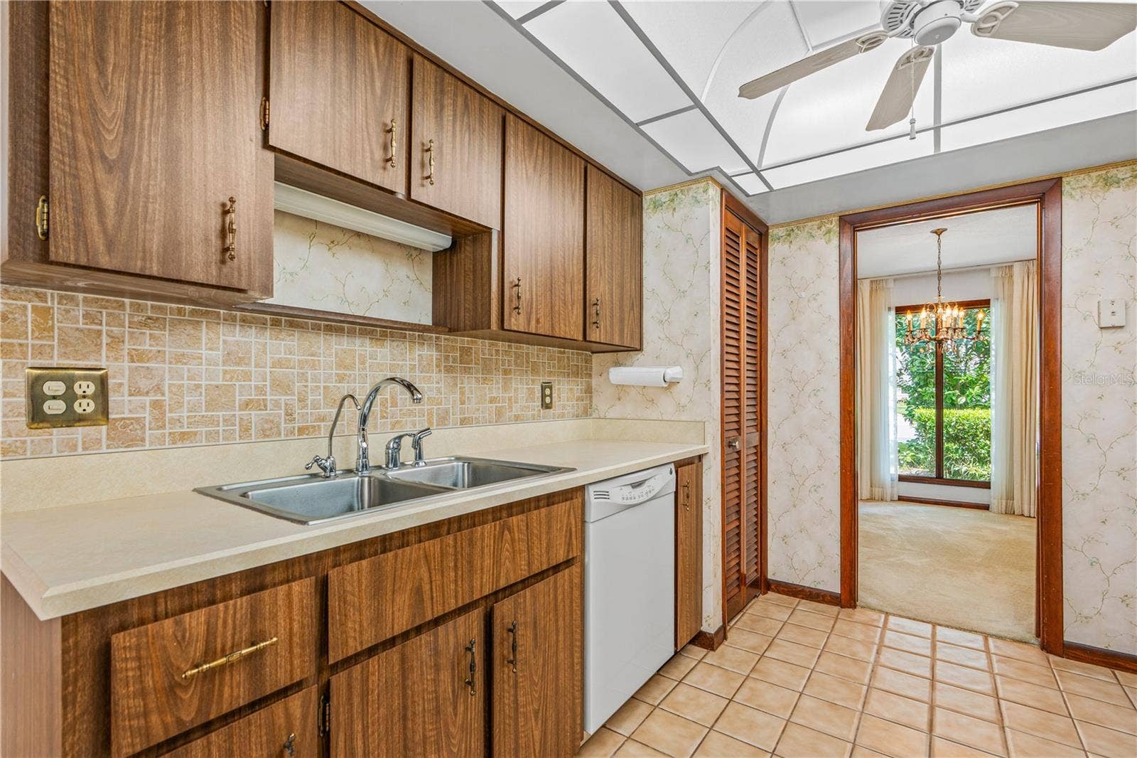 82 S ST ANDREWS DRIVE, Ormond Beach, FL 32174 82 S ST ANDREWS DRIVE, Ormond Beach, FL 32174
