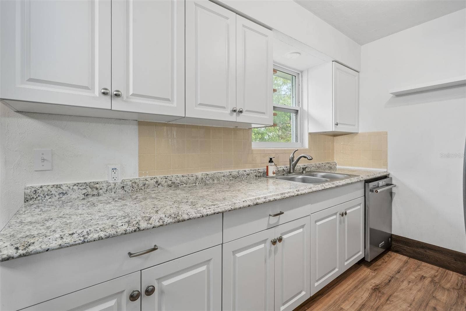 700 KATHERINE STREET, South Daytona, FL 32119 700 KATHERINE STREET, South Daytona, FL 32119
