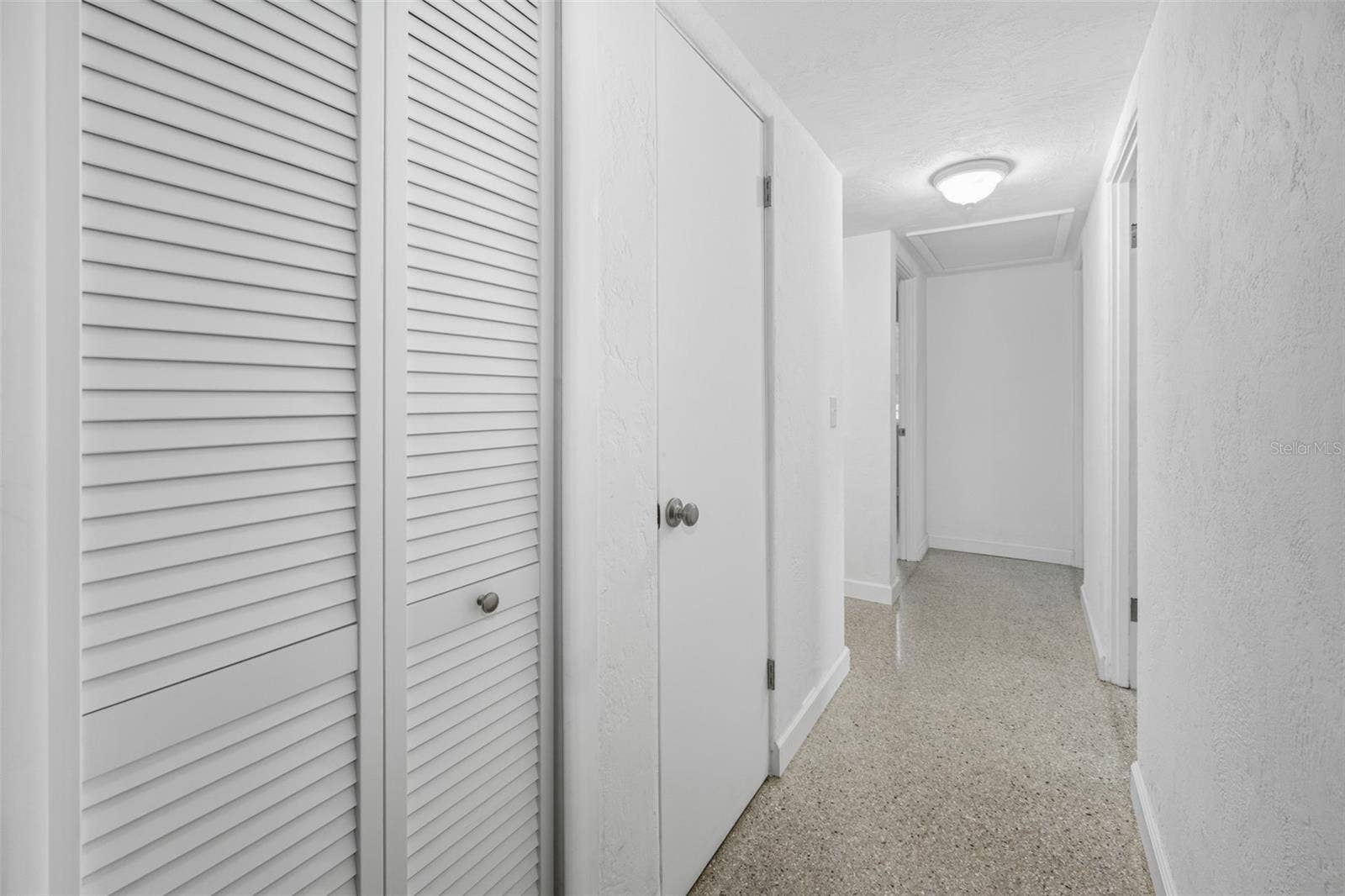 700 KATHERINE STREET, South Daytona, FL 32119 700 KATHERINE STREET, South Daytona, FL 32119