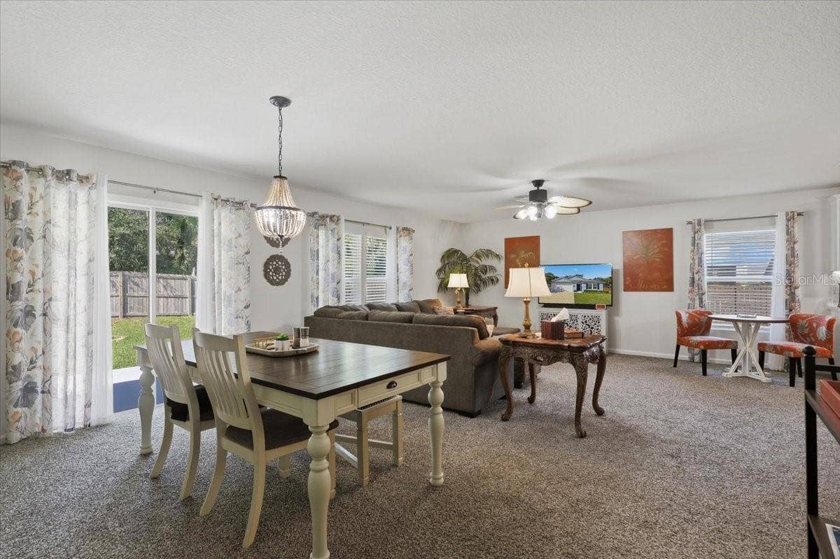 35 PUTTER DRIVE, Palm Coast, FL 32164 35 PUTTER DRIVE, Palm Coast, FL 32164