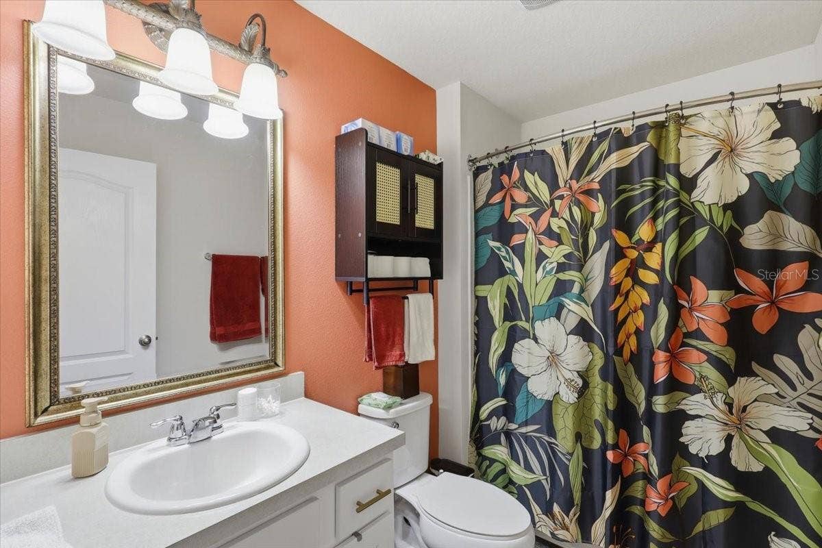 35 PUTTER DRIVE, Palm Coast, FL 32164 35 PUTTER DRIVE, Palm Coast, FL 32164