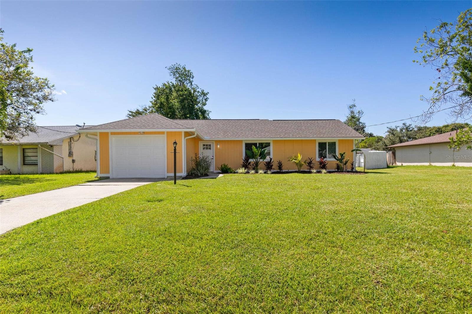 26 FILLMORE LANE, Palm Coast, FL 32137 Freshly Painted Exterior