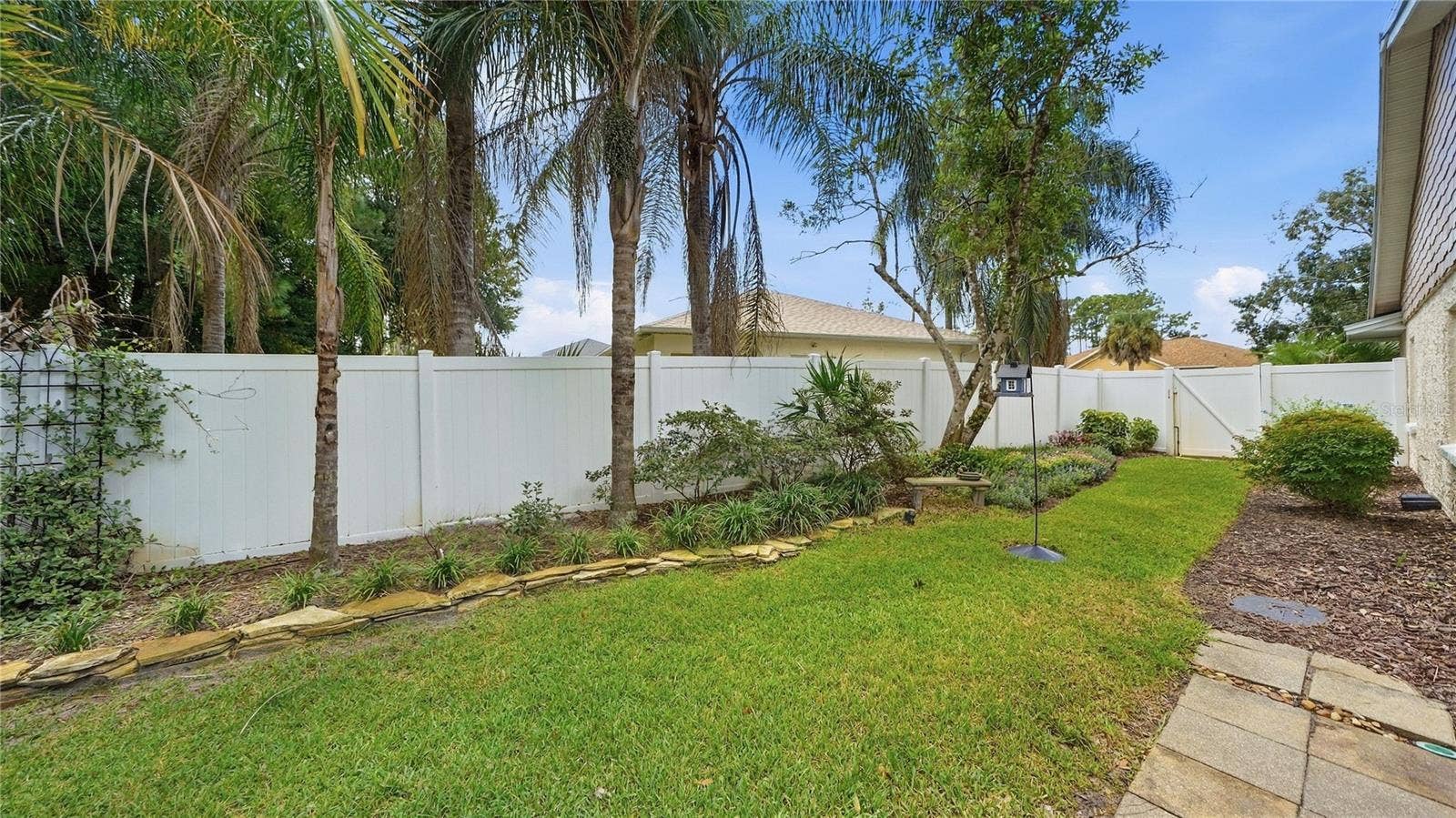 12 WOODFORD LANE, Palm Coast, FL 32164