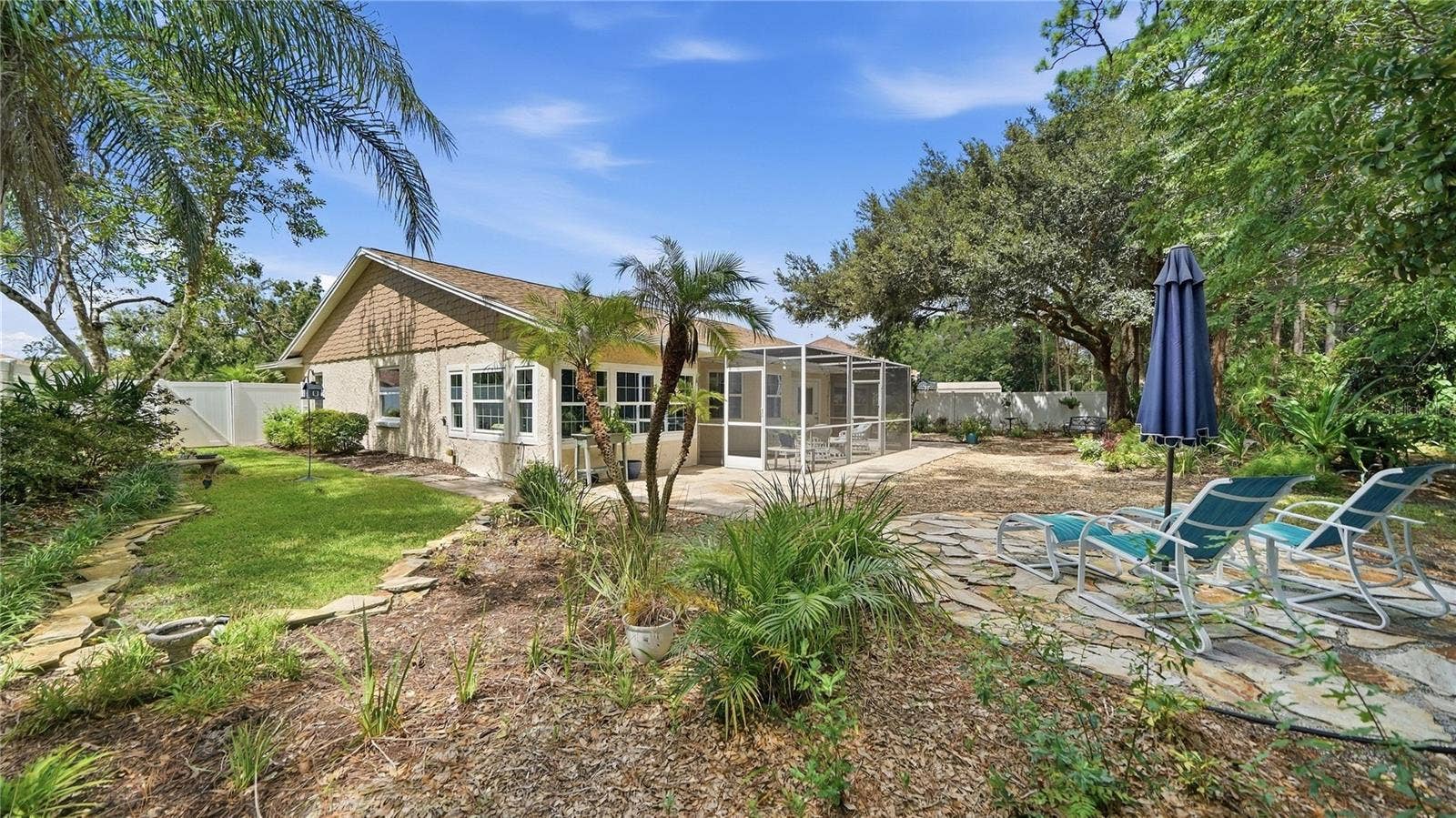 12 WOODFORD LANE, Palm Coast, FL 32164