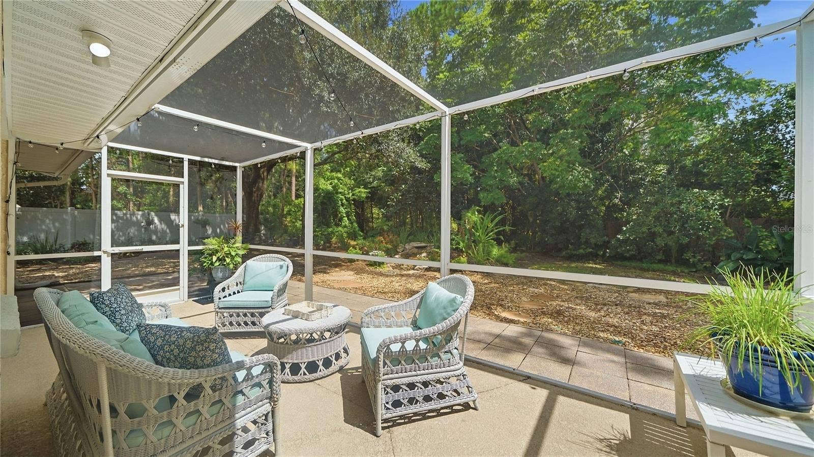 12 WOODFORD LANE, Palm Coast, FL 32164