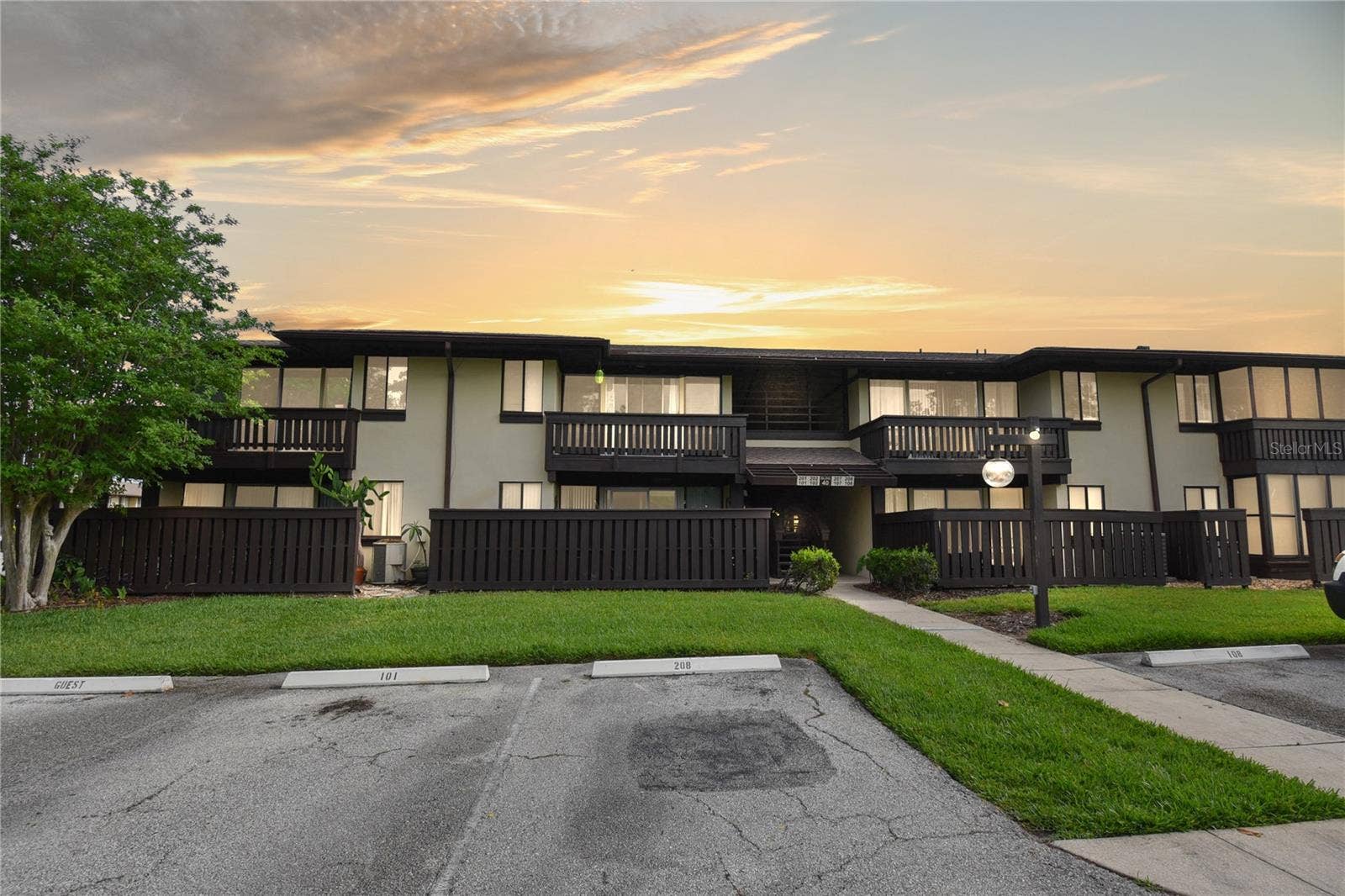 40 CLUB HOUSE DRIVE, #207, Palm Coast, FL 32137 40 CLUB HOUSE DRIVE, #207, Palm Coast, FL 32137