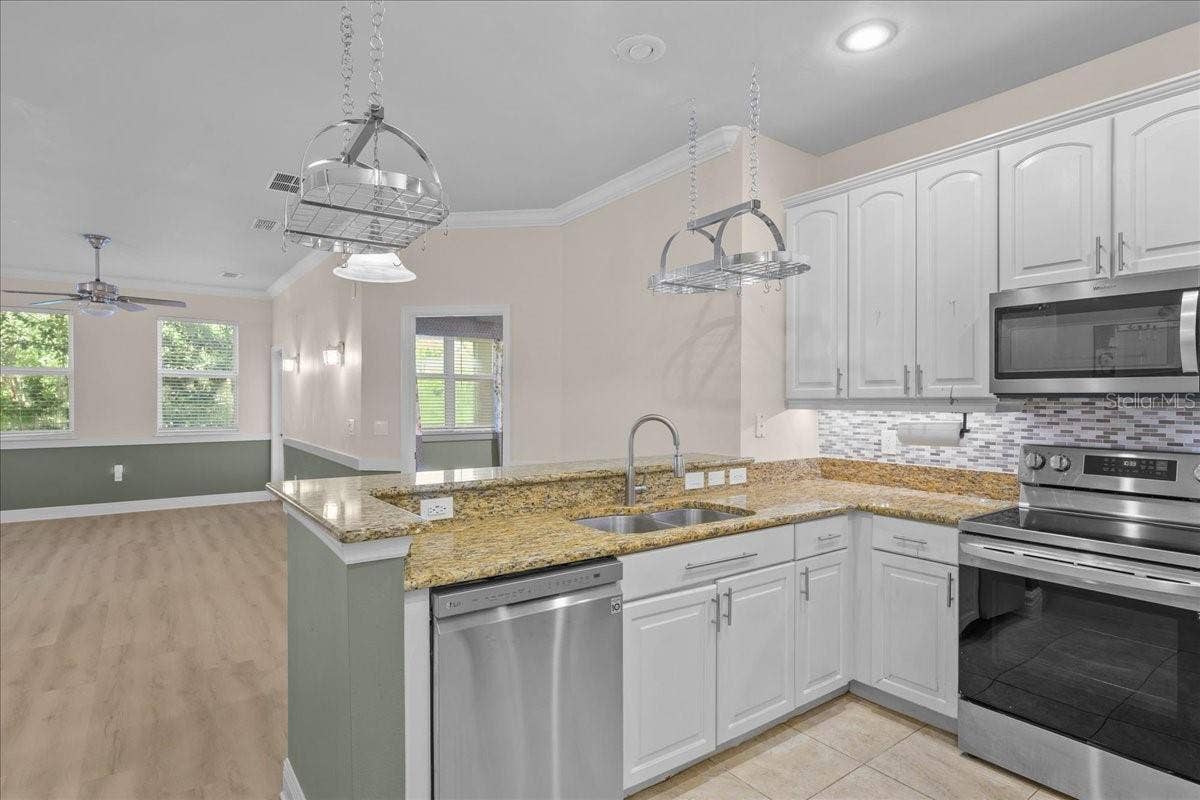 25 RIVERVIEW BEND N, #122, Palm Coast, FL 32137