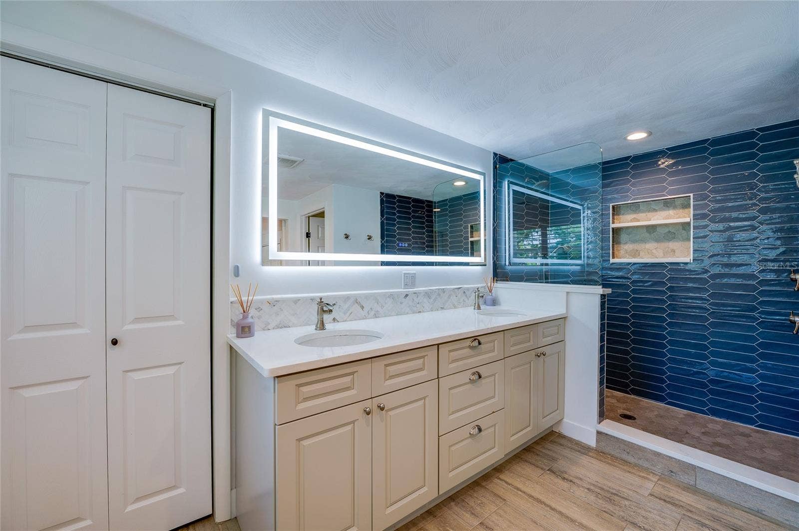 835 JOHN ANDERSON DRIVE, Ormond Beach, FL 32176 835 JOHN ANDERSON DRIVE, Ormond Beach, FL 32176