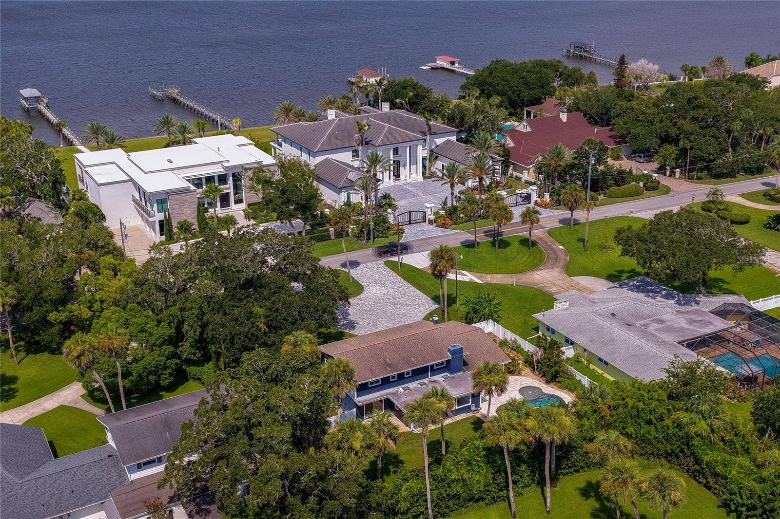 835 JOHN ANDERSON DRIVE, Ormond Beach, FL 32176 835 JOHN ANDERSON DRIVE, Ormond Beach, FL 32176