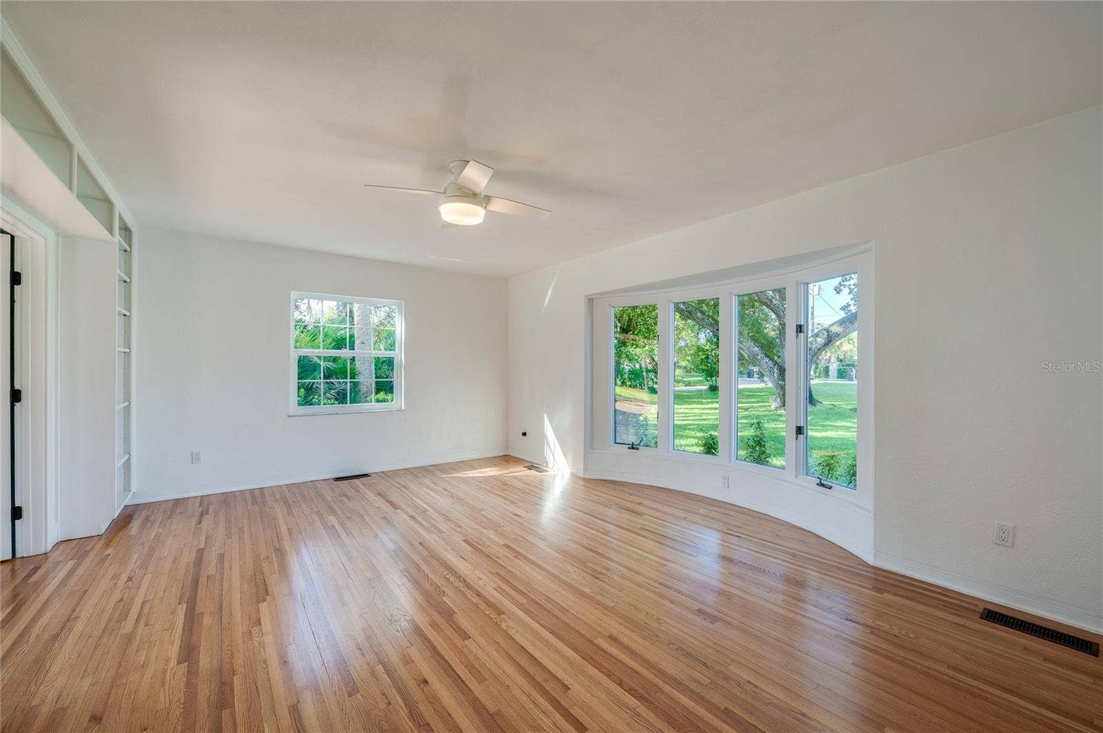835 JOHN ANDERSON DRIVE, Ormond Beach, FL 32176 835 JOHN ANDERSON DRIVE, Ormond Beach, FL 32176