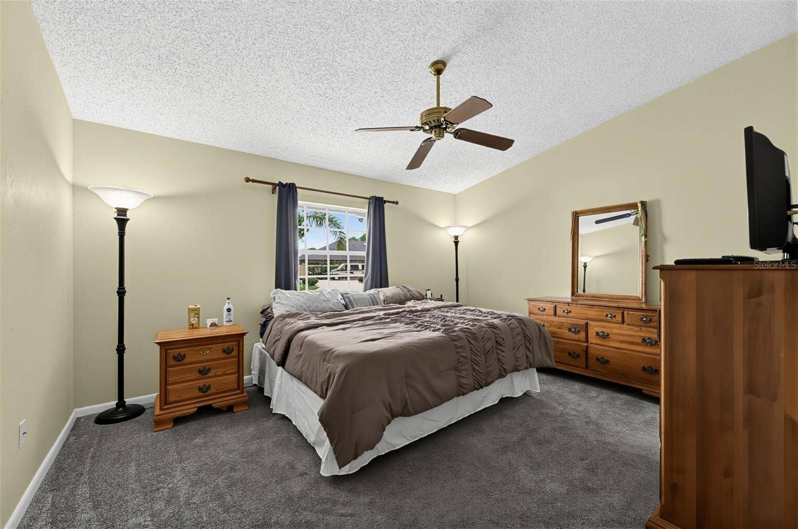 5 BANNER LANE, Palm Coast, FL 32135
