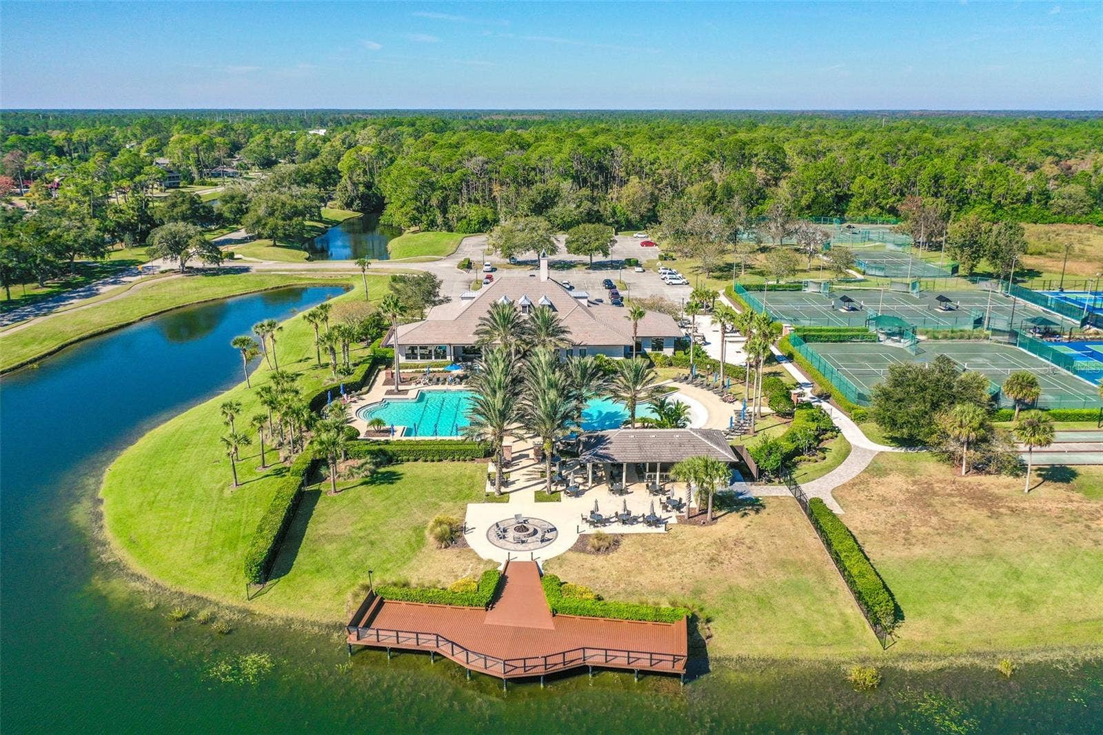 823 CREEKWOOD DRIVE, Ormond Beach, FL 32174