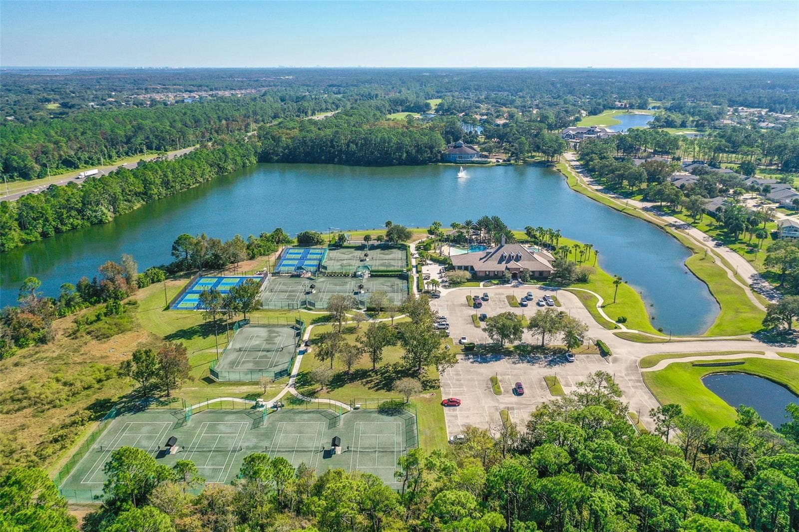 823 CREEKWOOD DRIVE, Ormond Beach, FL 32174