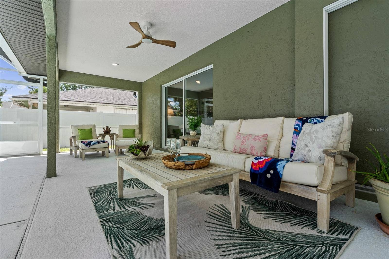 173 BAYSIDE DRIVE, Palm Coast, FL 32137 Covered Porch
