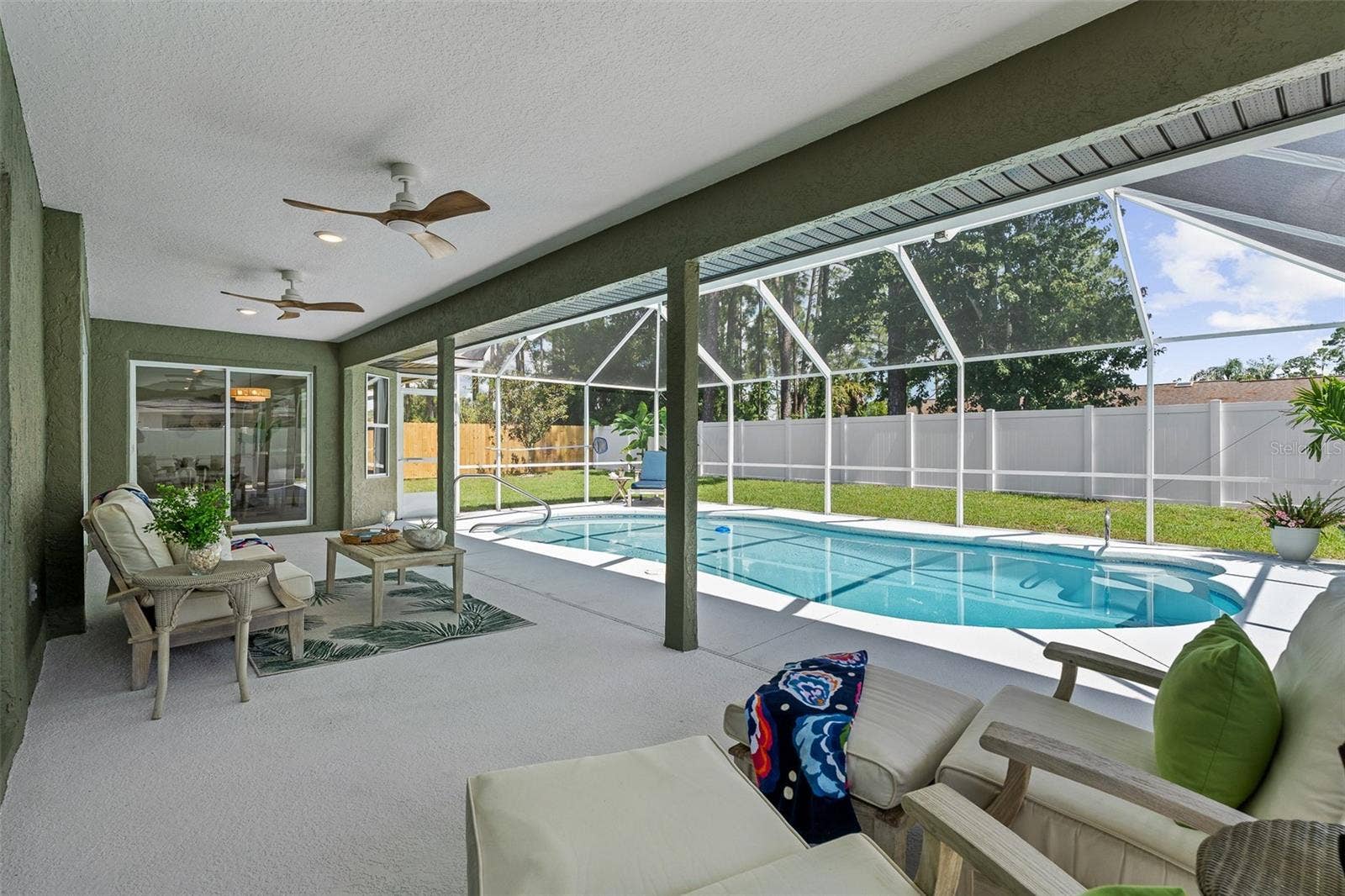 173 BAYSIDE DRIVE, Palm Coast, FL 32137 Pool and Porch