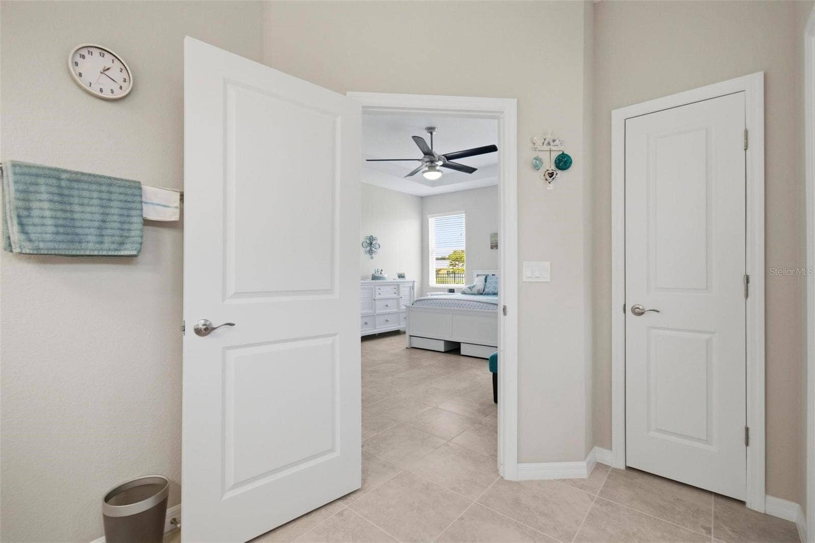 7 TIDEWAY TRAIL, Palm Coast, FL 32137 Primary bathroom to Bedroom view