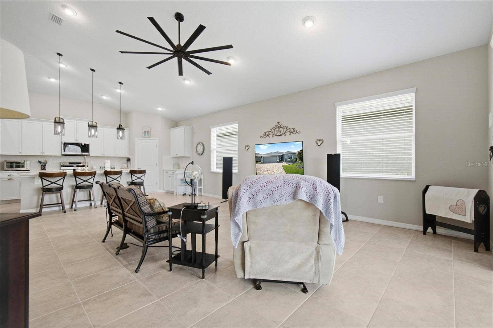 7 TIDEWAY TRAIL, Palm Coast, FL 32137 Great room