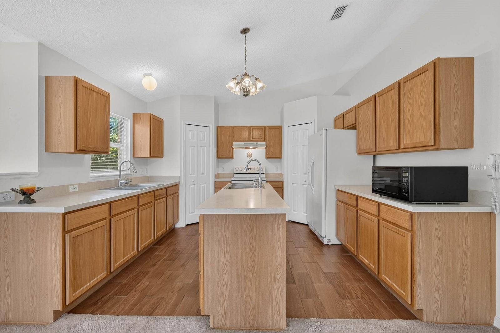 99 PICKERING DRIVE, Palm Coast, FL 32164 Kitchen