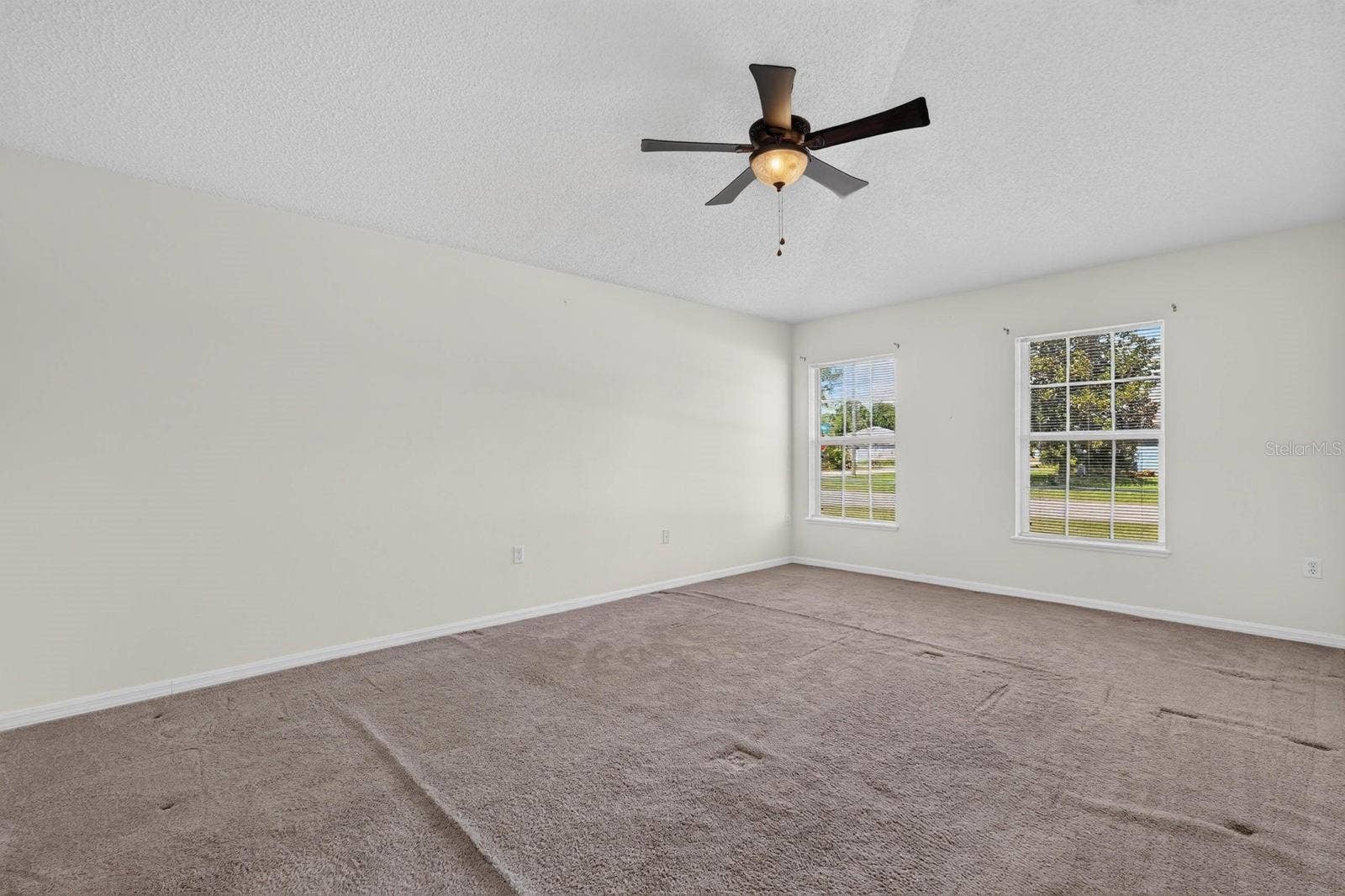 99 PICKERING DRIVE, Palm Coast, FL 32164 primary bedroom