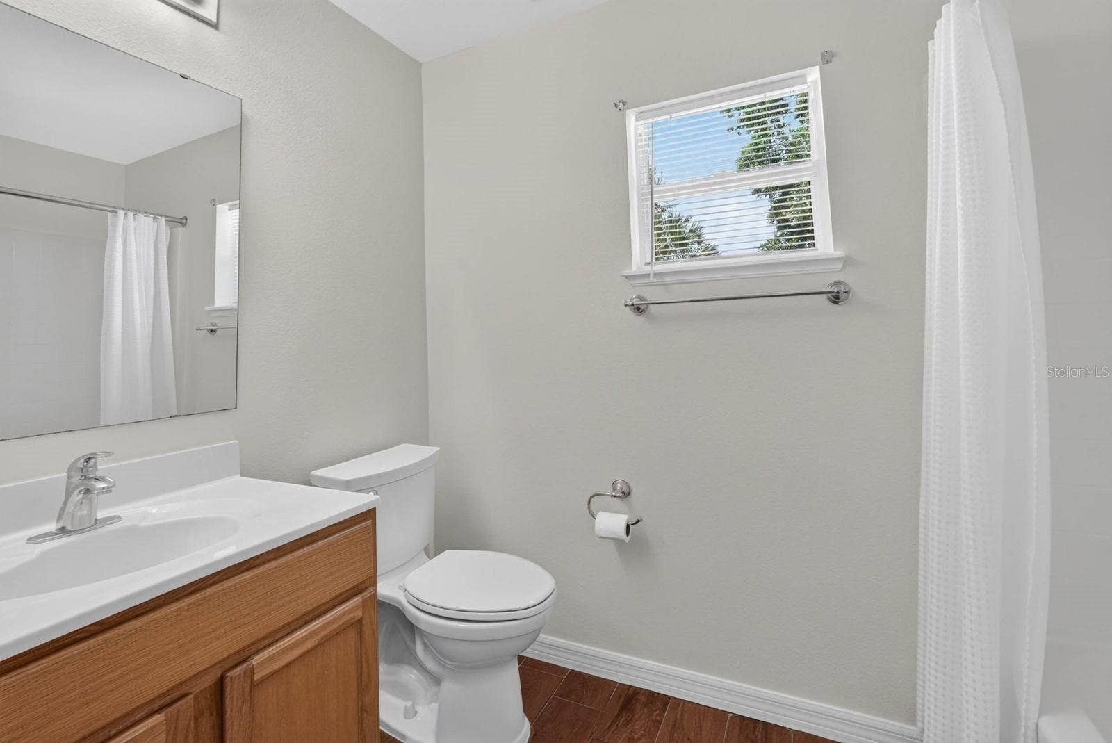 99 PICKERING DRIVE, Palm Coast, FL 32164 guest bathroom