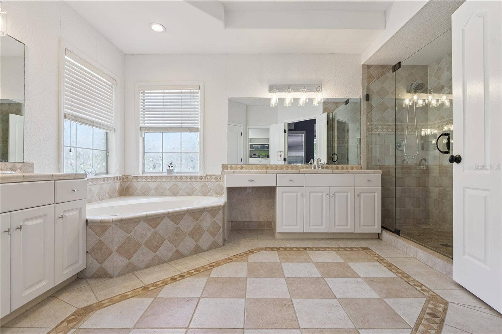 11 FOXHUNTER FLAT, Ormond Beach, FL 32174 11 FOXHUNTER FLAT, Ormond Beach, FL 32174