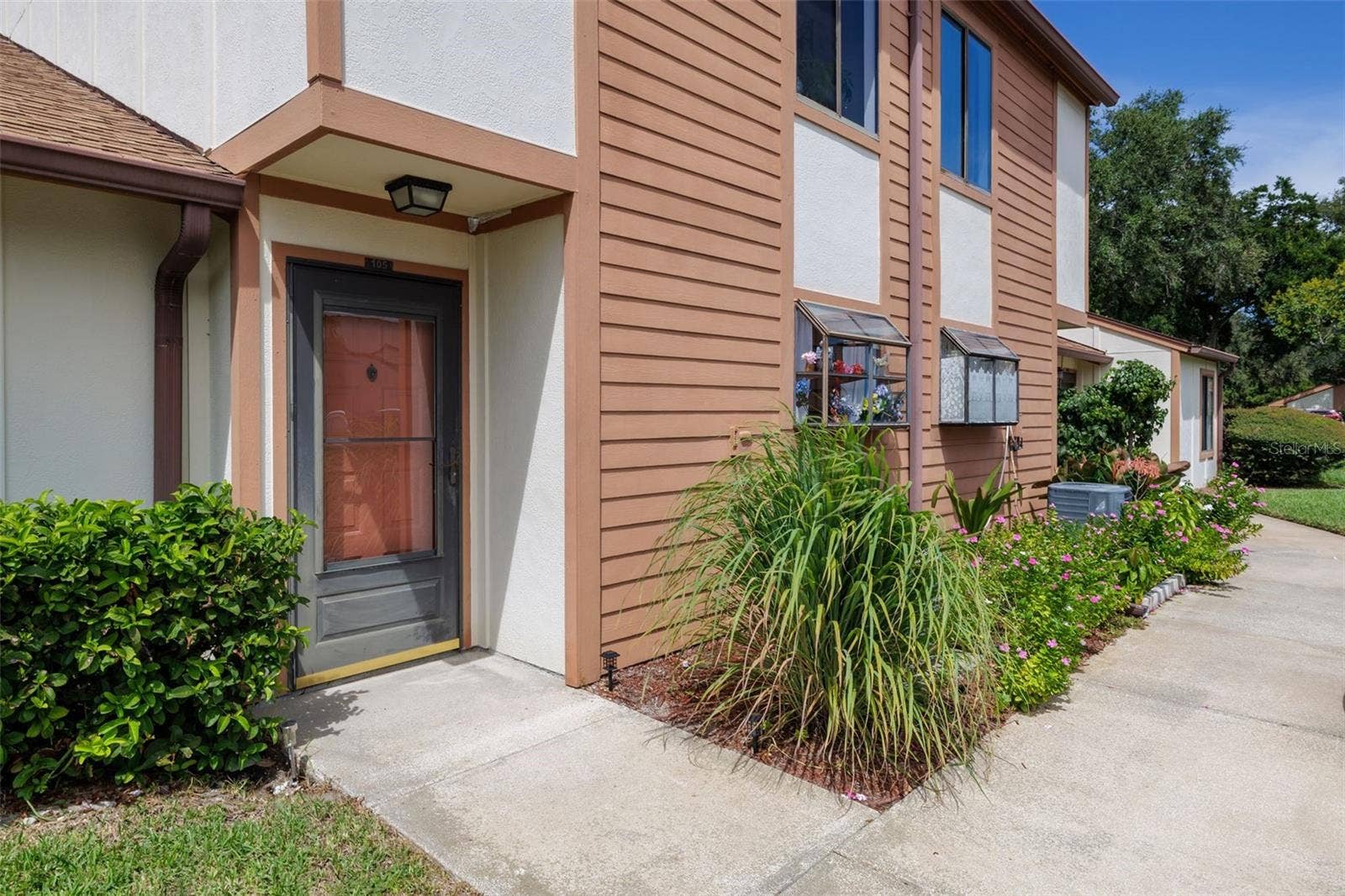 105 WHITE FAWN DRIVE, #1050, Daytona Beach, FL 32114 105 WHITE FAWN DRIVE, #1050, Daytona Beach, FL 32114