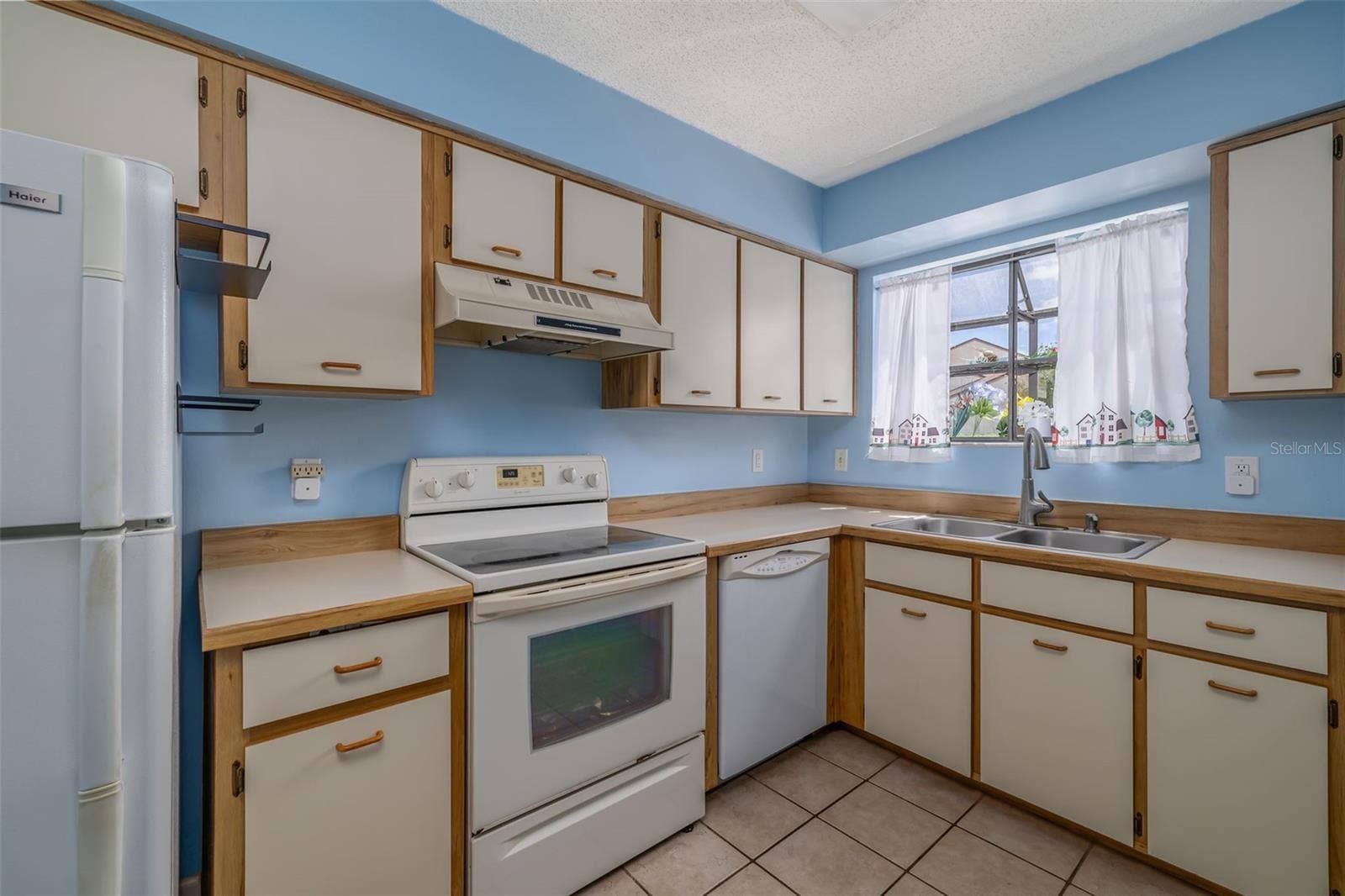 105 WHITE FAWN DRIVE, #1050, Daytona Beach, FL 32114 105 WHITE FAWN DRIVE, #1050, Daytona Beach, FL 32114