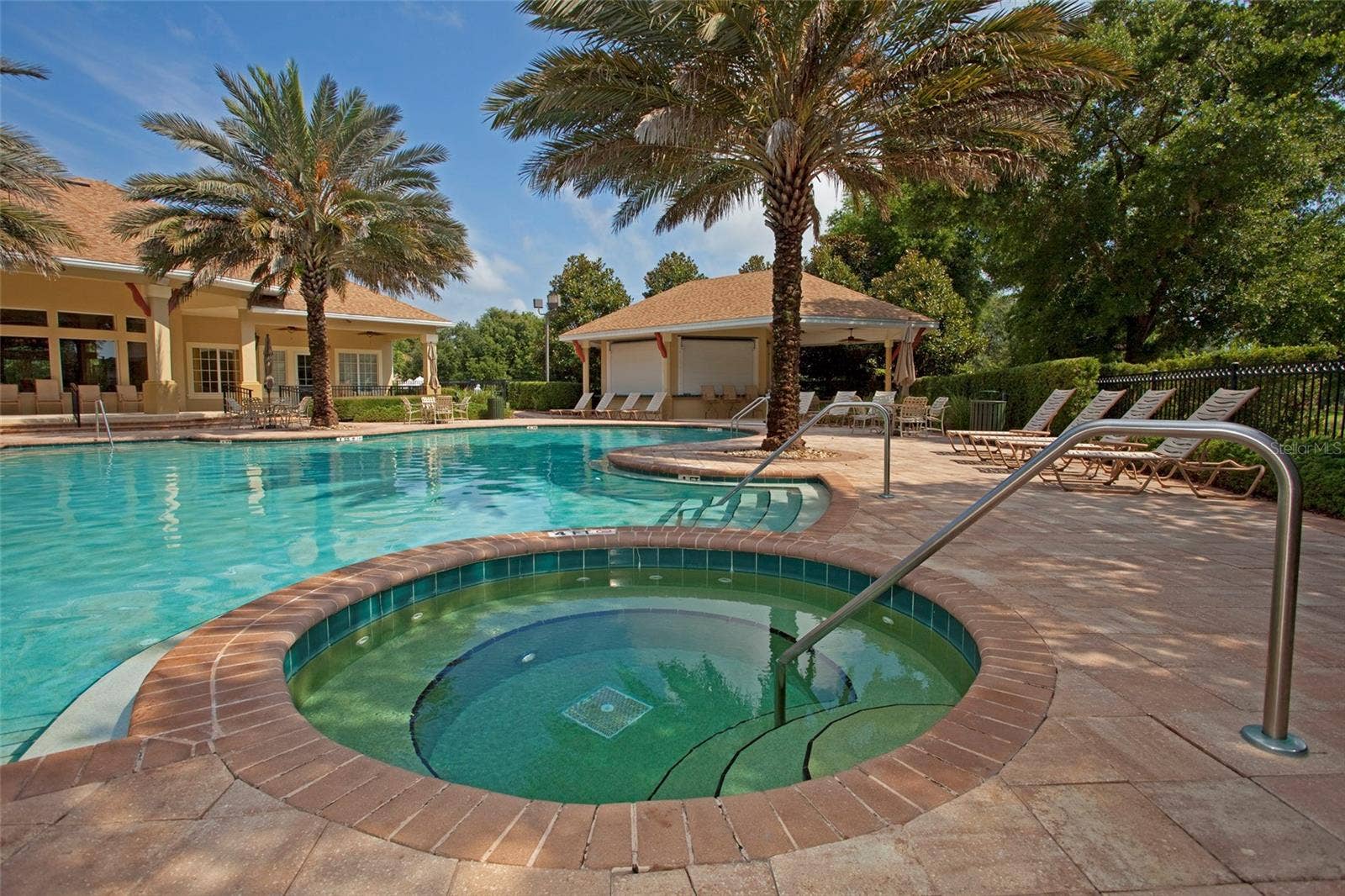 7 OASIS CIRCLE, Palm Coast, FL 32137 7 OASIS CIRCLE, Palm Coast, FL 32137