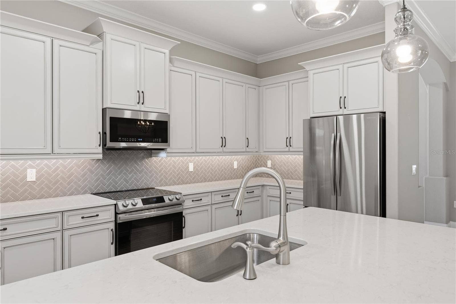 7 OASIS CIRCLE, Palm Coast, FL 32137 7 OASIS CIRCLE, Palm Coast, FL 32137