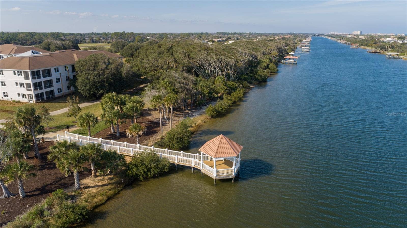 7 OASIS CIRCLE, Palm Coast, FL 32137 7 OASIS CIRCLE, Palm Coast, FL 32137