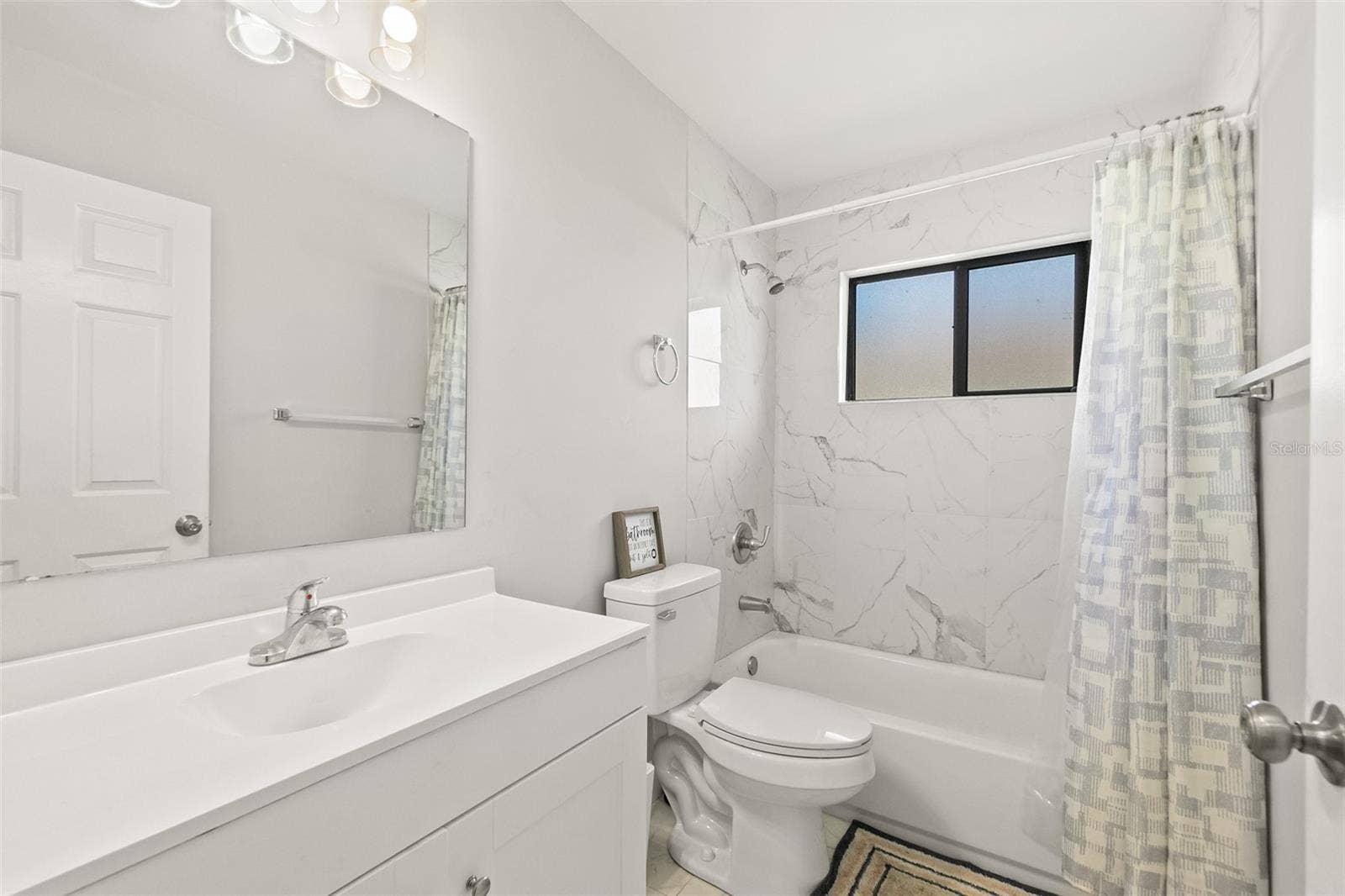 14 BALLARD LANE, Palm Coast, FL 32137 14 BALLARD LANE, Palm Coast, FL 32137