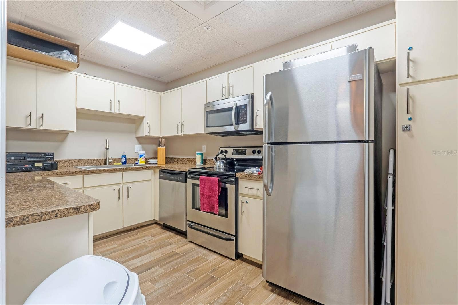3 OCEANS WEST BOULEVARD, #2B2, Daytona Beach Shores, FL 32118 3 OCEANS WEST BOULEVARD, #2B2, Daytona Beach Shores, FL 32118