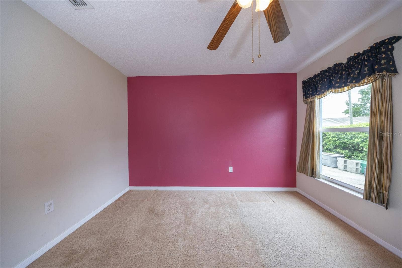 34 WOODHOLME LANE, Palm Coast, FL 32164