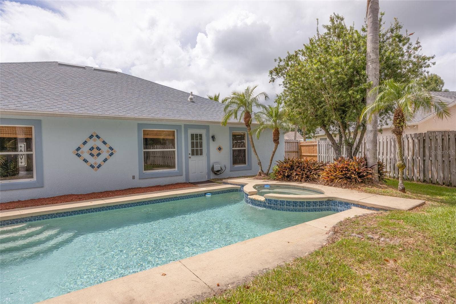 34 WOODHOLME LANE, Palm Coast, FL 32164