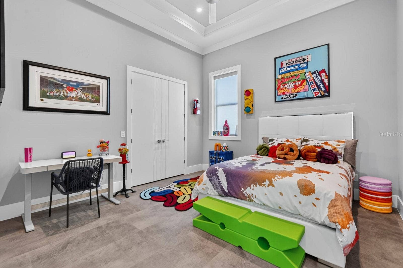 304 YACHT HARBOR DRIVE, Palm Coast, FL 32137 Room for everyone and each space still feels like its own. Another generously sized bedroom with high ceilings, great natural light and plenty of room to make it your own.