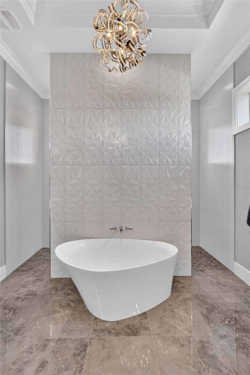 304 YACHT HARBOR DRIVE, Palm Coast, FL 32137 Sometimes luxury is simply having a space that is entirely your own.