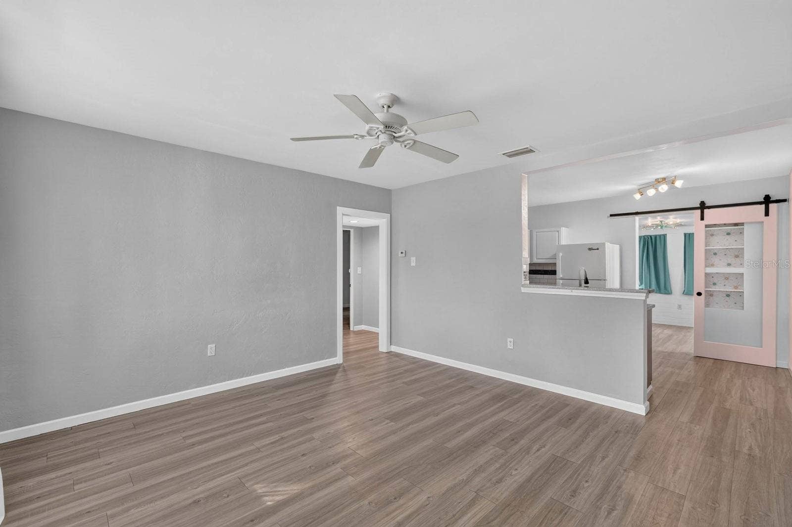 856 BERKSHIRE ROAD, Daytona Beach, FL 32117 856 BERKSHIRE ROAD, Daytona Beach, FL 32117