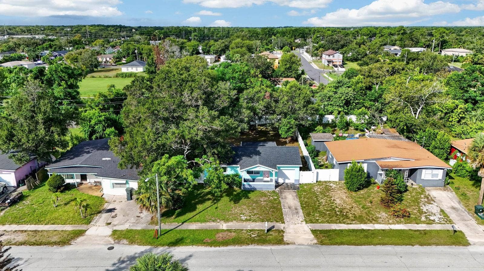 856 BERKSHIRE ROAD, Daytona Beach, FL 32117 856 BERKSHIRE ROAD, Daytona Beach, FL 32117