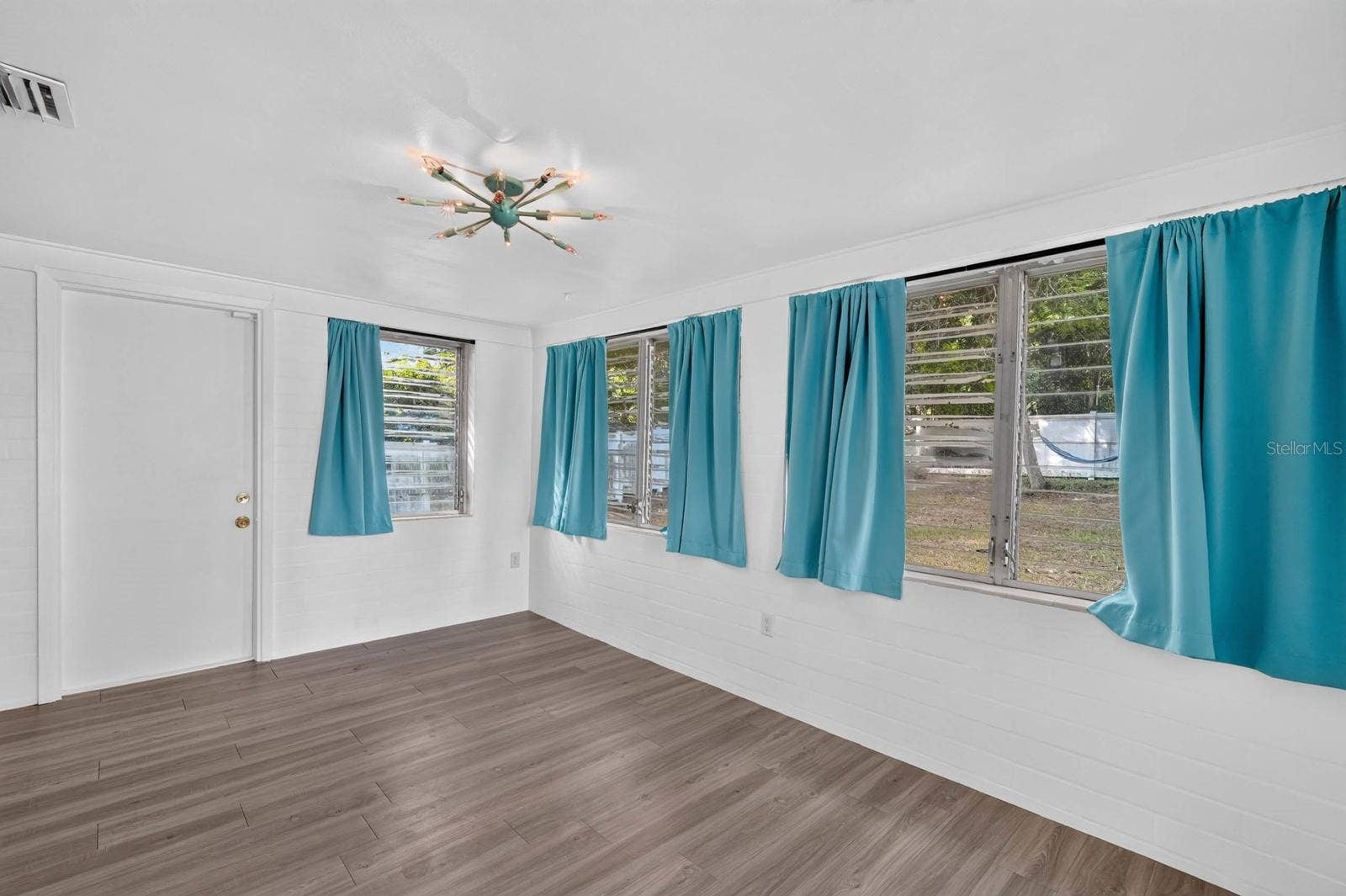 856 BERKSHIRE ROAD, Daytona Beach, FL 32117 856 BERKSHIRE ROAD, Daytona Beach, FL 32117