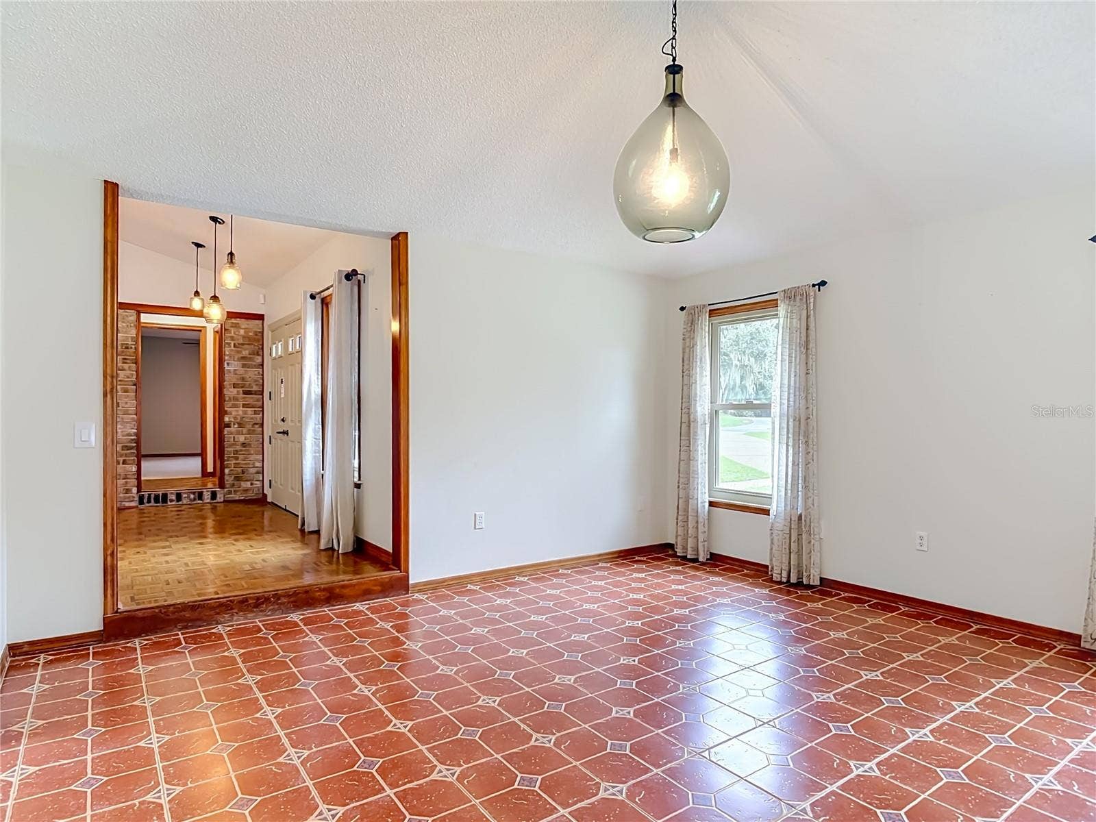 1032 VALLEY FORGE ROAD, Deland, FL 32720 1032 VALLEY FORGE ROAD, Deland, FL 32720