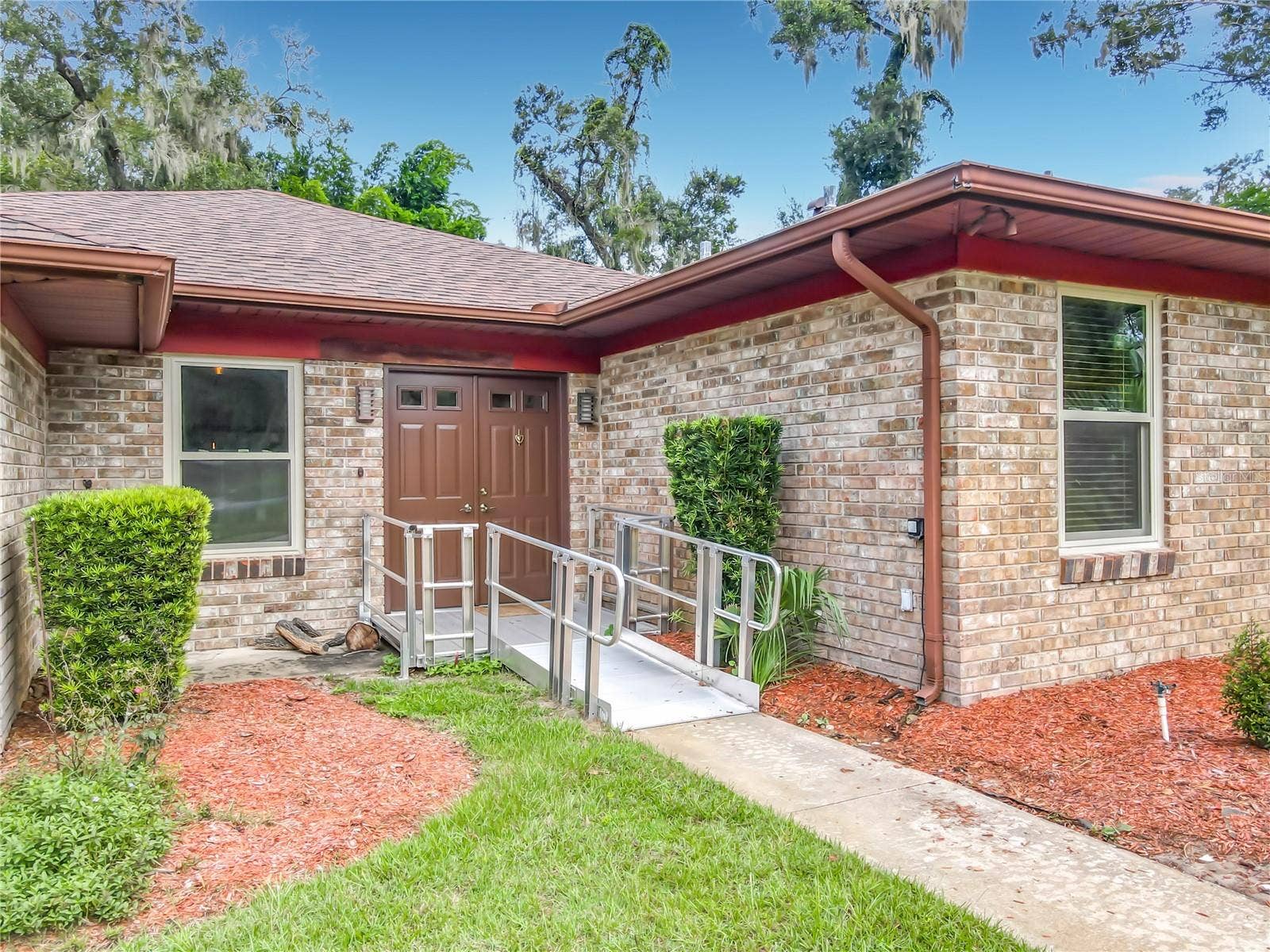 1032 VALLEY FORGE ROAD, Deland, FL 32720 1032 VALLEY FORGE ROAD, Deland, FL 32720