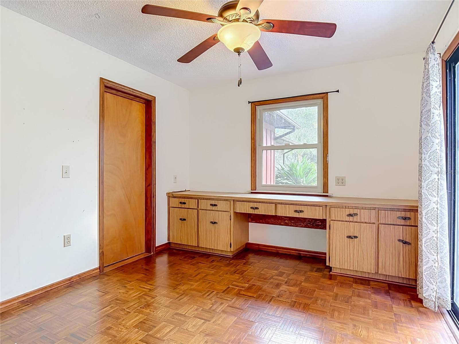 1032 VALLEY FORGE ROAD, Deland, FL 32720 1032 VALLEY FORGE ROAD, Deland, FL 32720