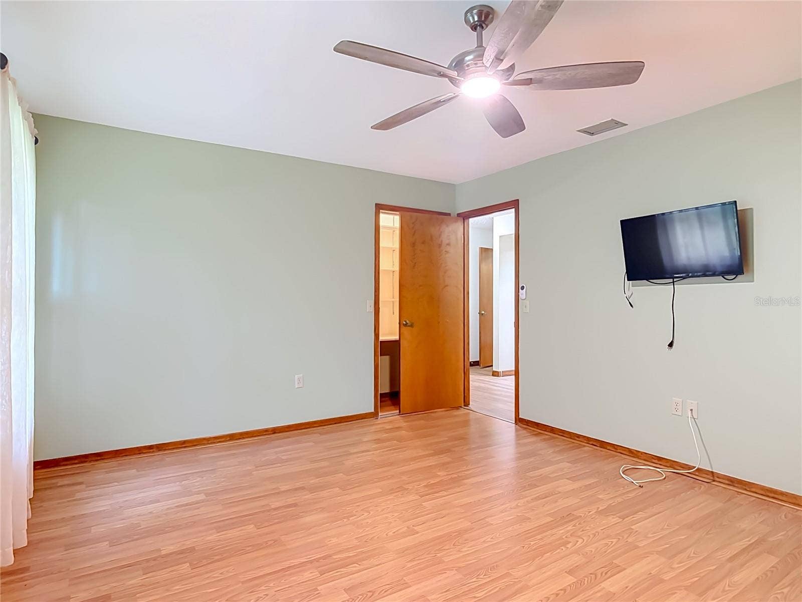 1032 VALLEY FORGE ROAD, Deland, FL 32720 1032 VALLEY FORGE ROAD, Deland, FL 32720