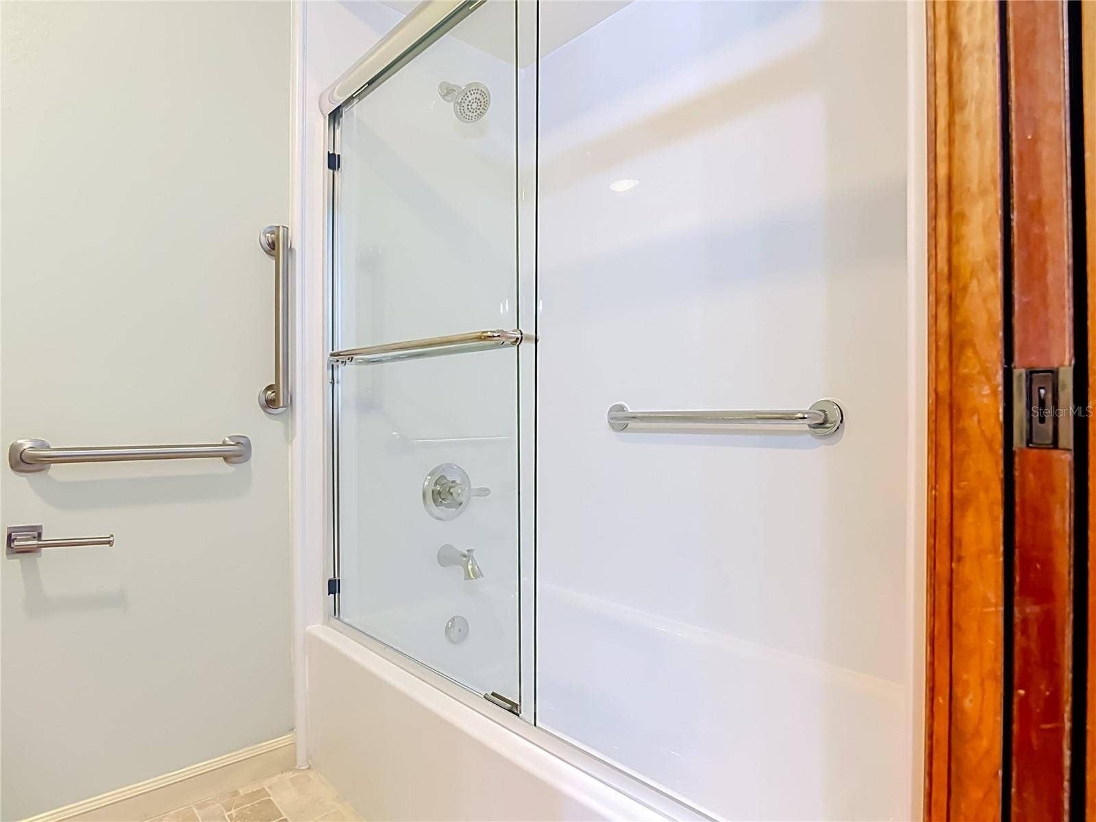 1032 VALLEY FORGE ROAD, Deland, FL 32720 1032 VALLEY FORGE ROAD, Deland, FL 32720