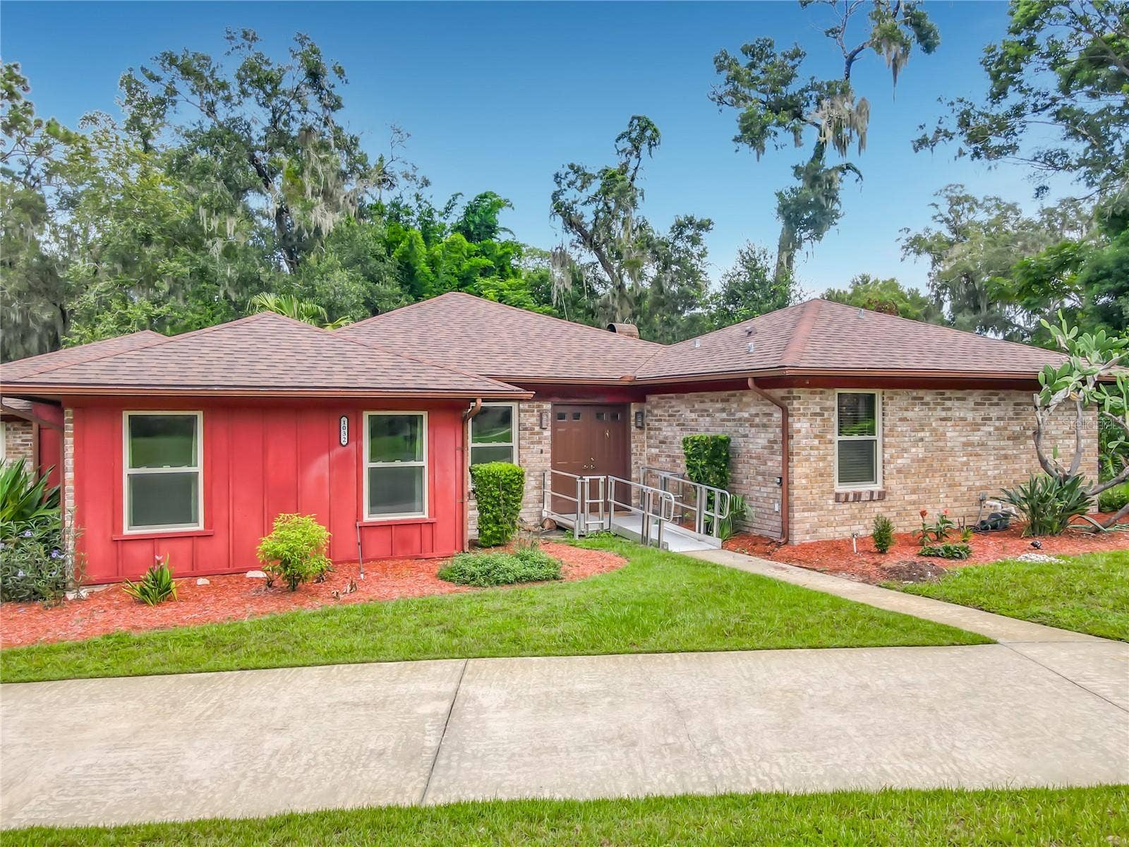 1032 VALLEY FORGE ROAD, Deland, FL 32720 1032 VALLEY FORGE ROAD, Deland, FL 32720