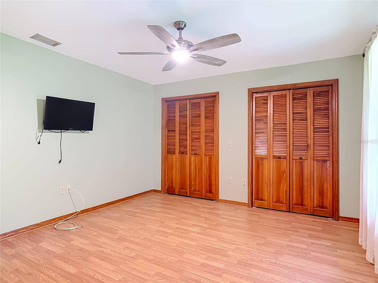 1032 VALLEY FORGE ROAD, Deland, FL 32720 1032 VALLEY FORGE ROAD, Deland, FL 32720